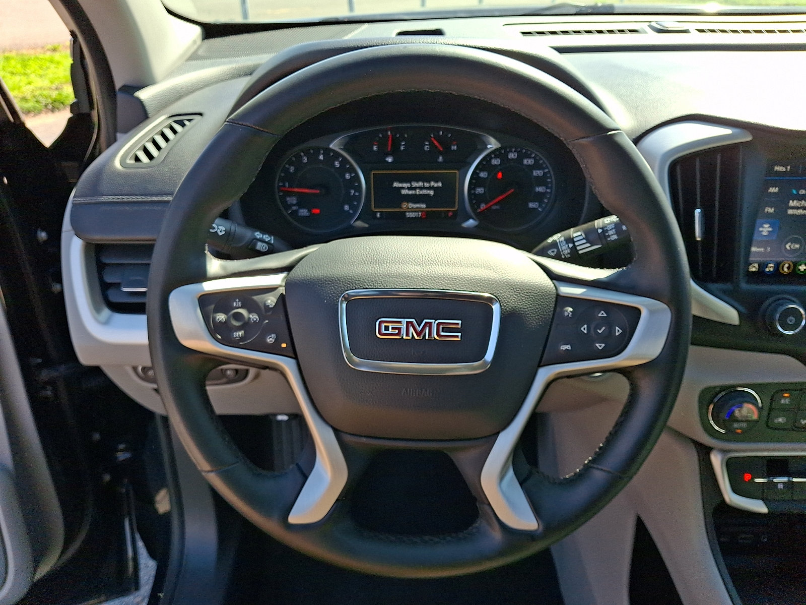 Used 2024 GMC Terrain SLT FWD image 21