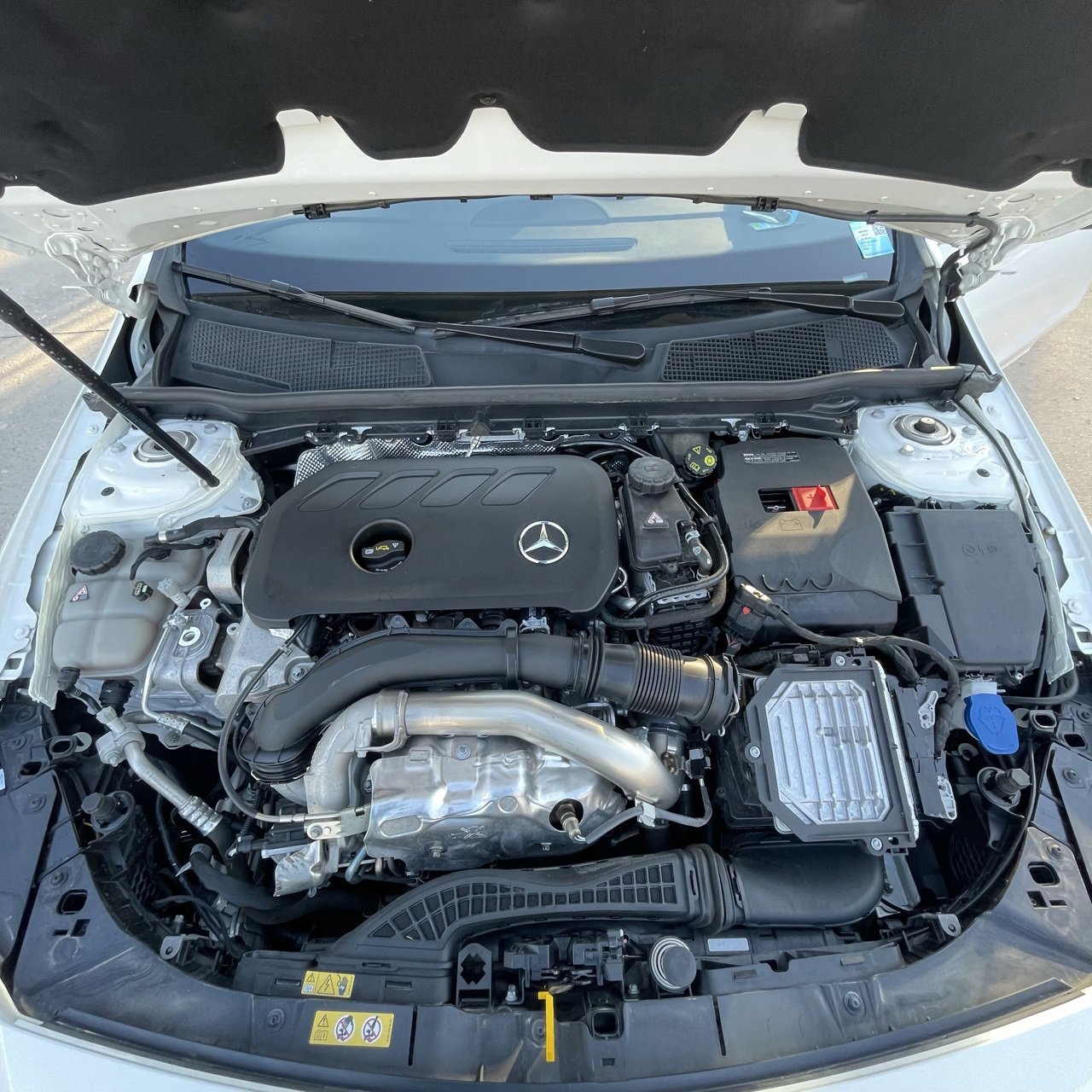 Used 2025 Mercedes-Benz CLA 250 image 26