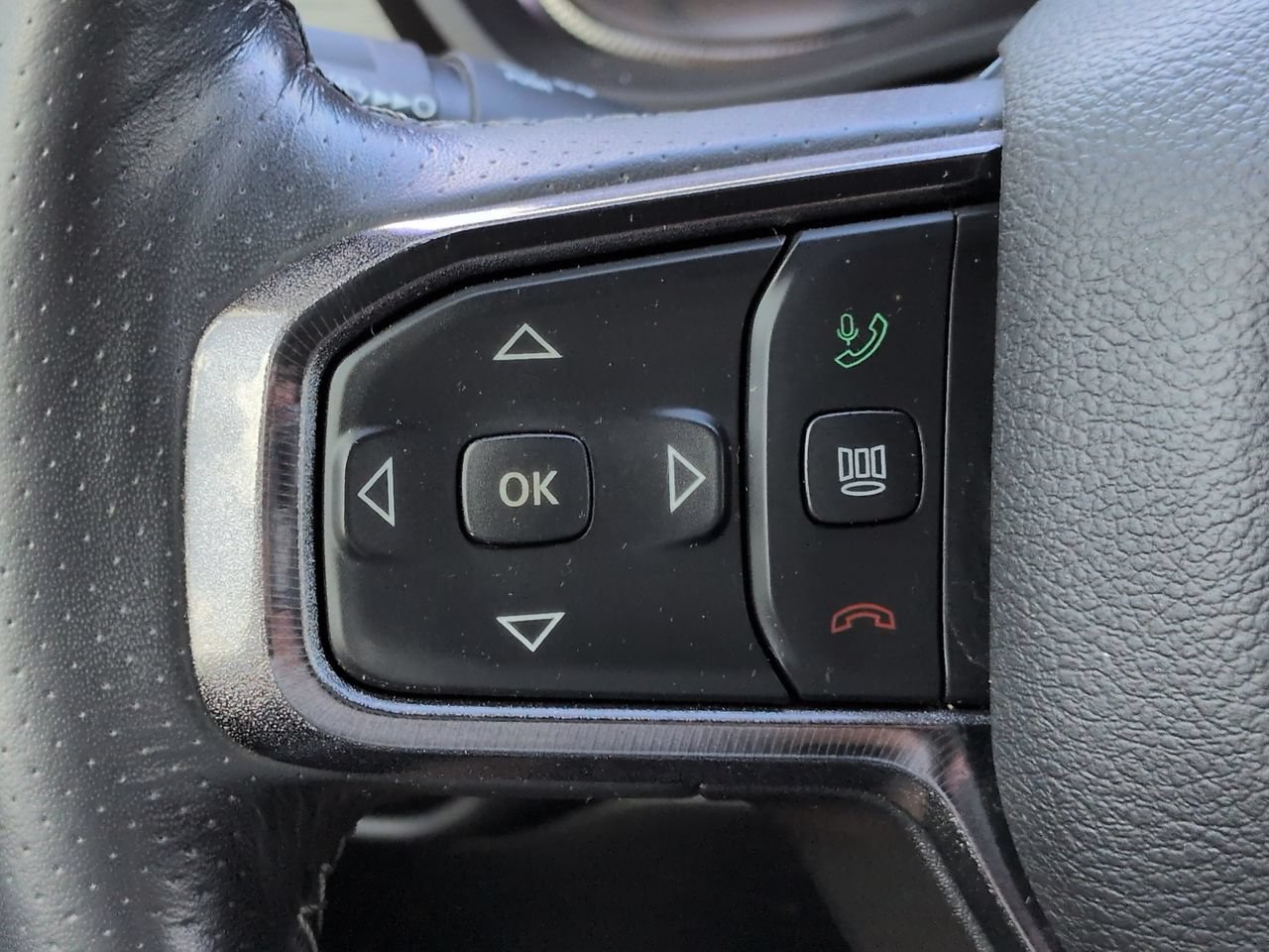 Used 2024 RAM 2500 Rebel w/ Level 2 Equipment Group AWD/4WD image 26