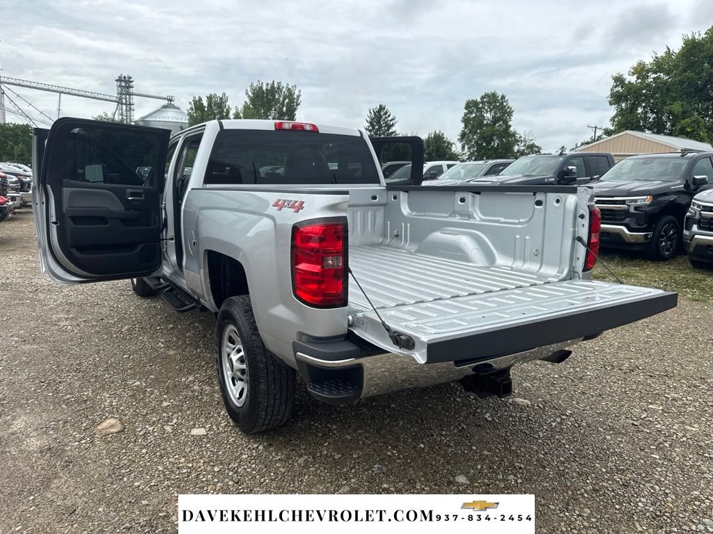 Used 2018 Chevrolet Silverado 3500 W/T w/ WT Convenience Package AWD/4WD image 33