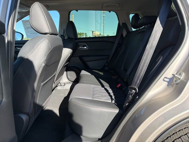 New 2026 Nissan Rogue Platinum w/ Platinum Premium Package AWD/4WD image 15