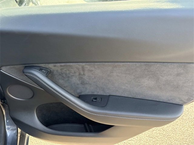 Used 2024 Tesla Model Y Long Range image 20