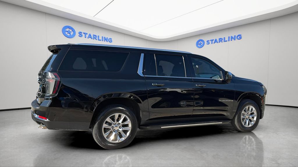 Certified 2025 Chevrolet Suburban Premier AWD/4WD image 10