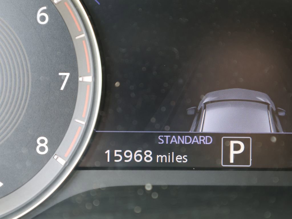 Certified 2023 INFINITI QX50 Luxe image 42