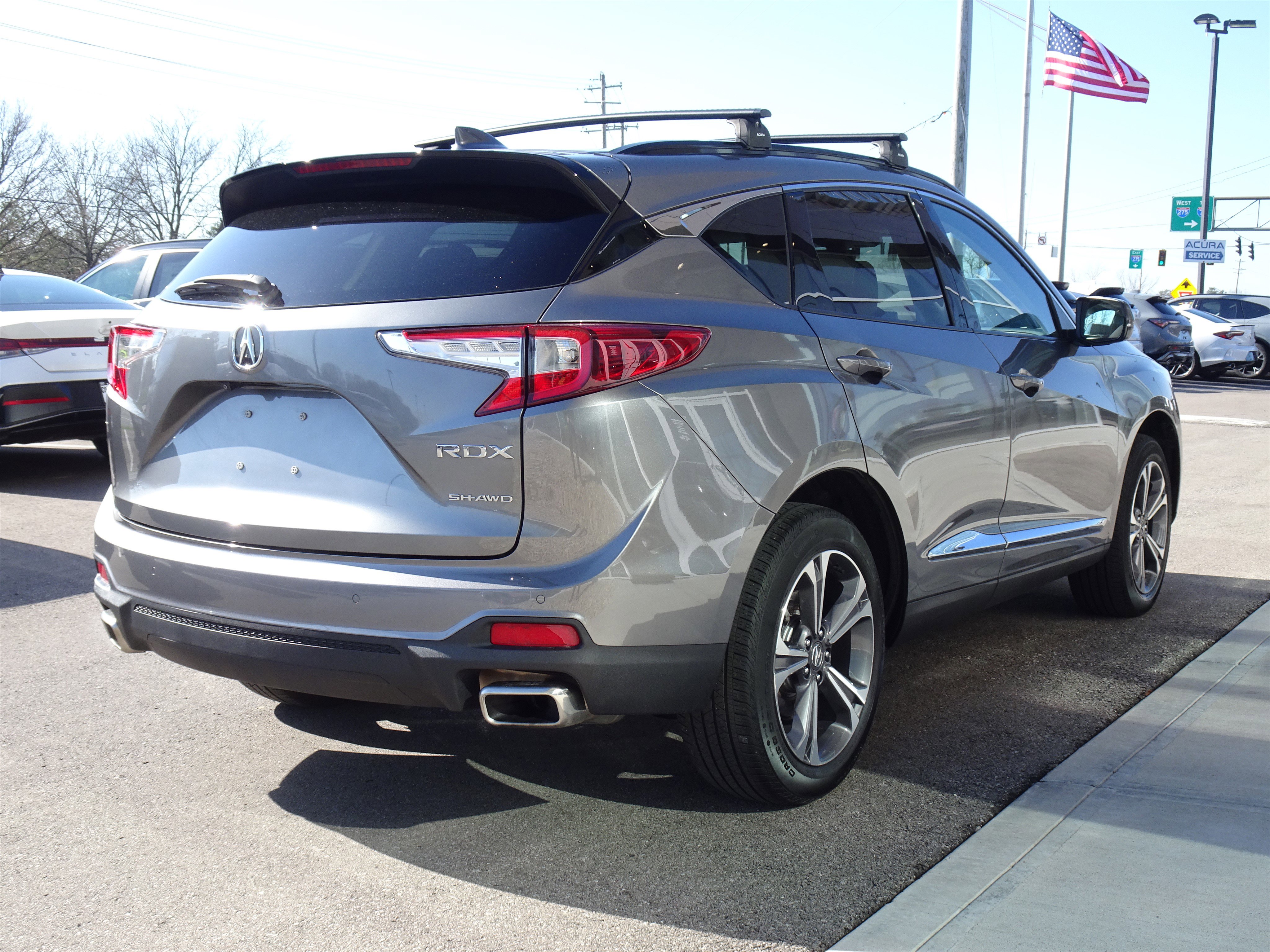 Used 2023 Acura RDX AWD w/ Advance Package image 6