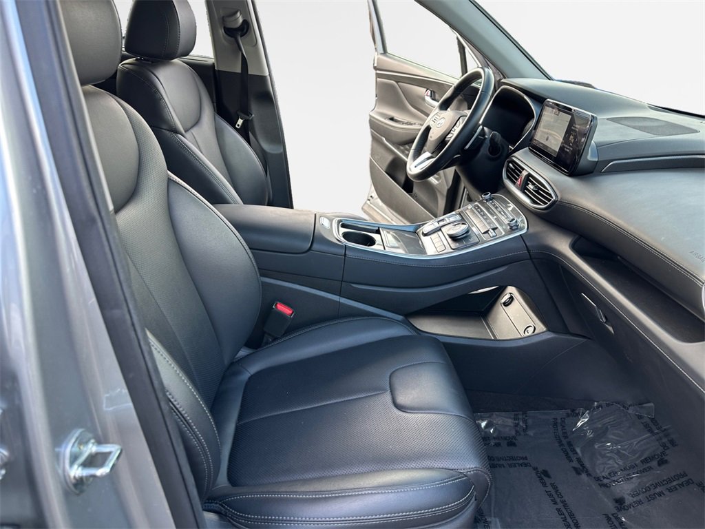 Used 2023 Hyundai Santa Fe SEL w/ Premium Package image 26