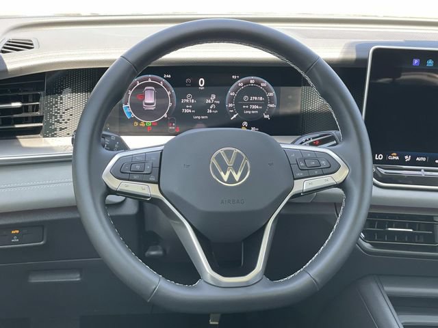 Certified 2026 Volkswagen Tiguan SE w/ Panoramic Sunroof Package FWD image 7