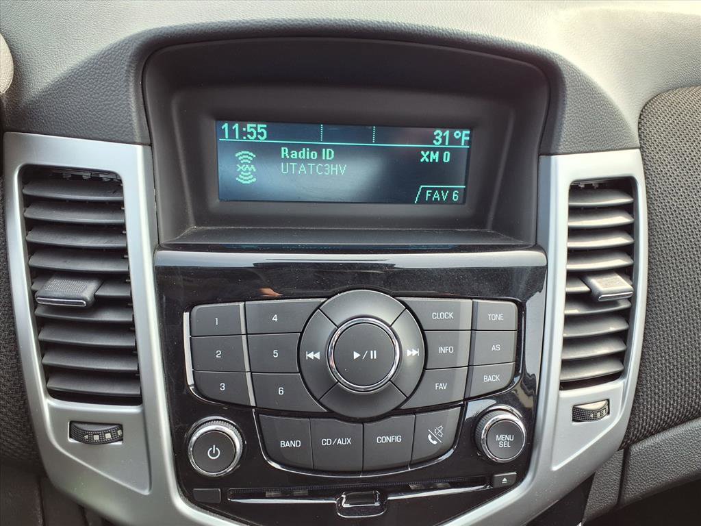 Used 2015 Chevrolet Cruze LT image 5