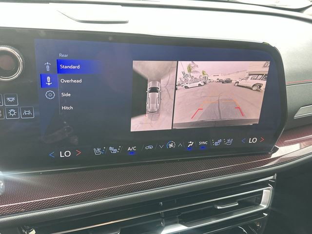 Used 2024 Chevrolet Traverse RS image 15