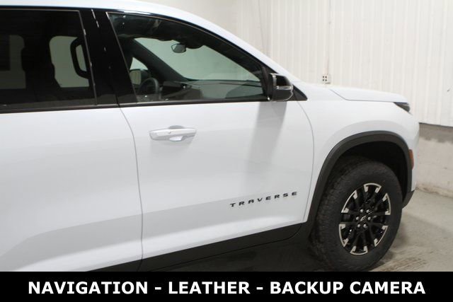 New 2026 Chevrolet Traverse Z71 w/ LPO, Floor Liner Package image 35