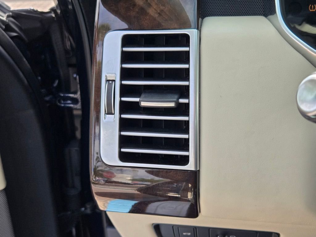 Used 2021 Land Rover Range Rover Westminster Edition image 30