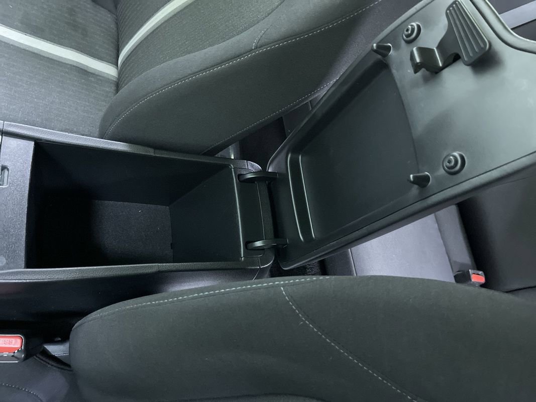 Used 2023 Hyundai Sonata SE w/ Preferred Accessory Package image 24