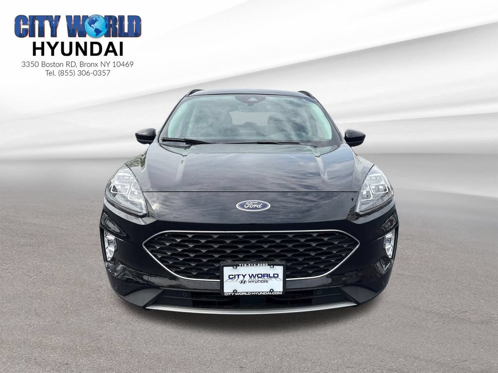 Used 2022 Ford Escape Titanium AWD/4WD image 8