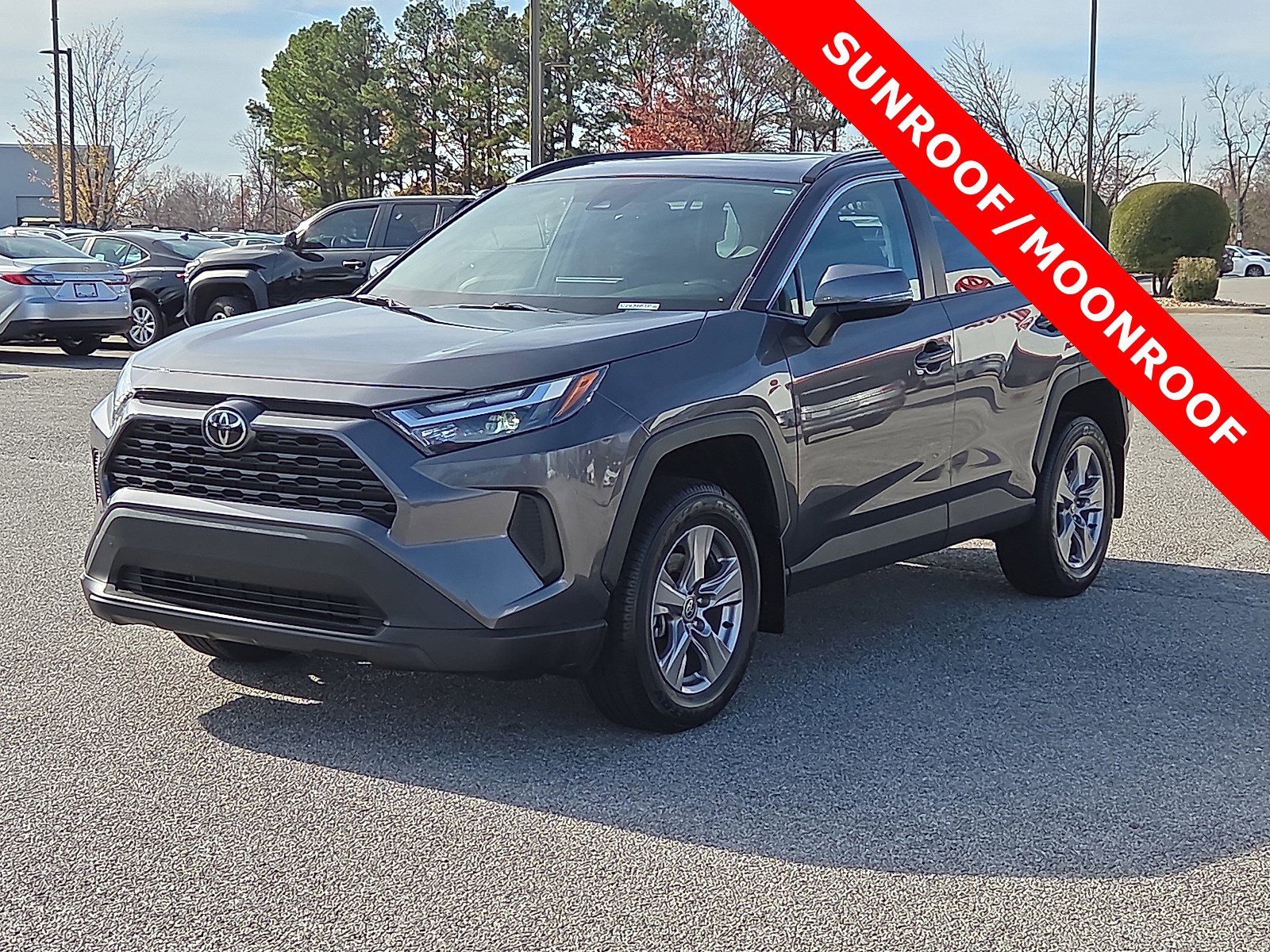 Used 2024 Toyota RAV4 XLE image 2