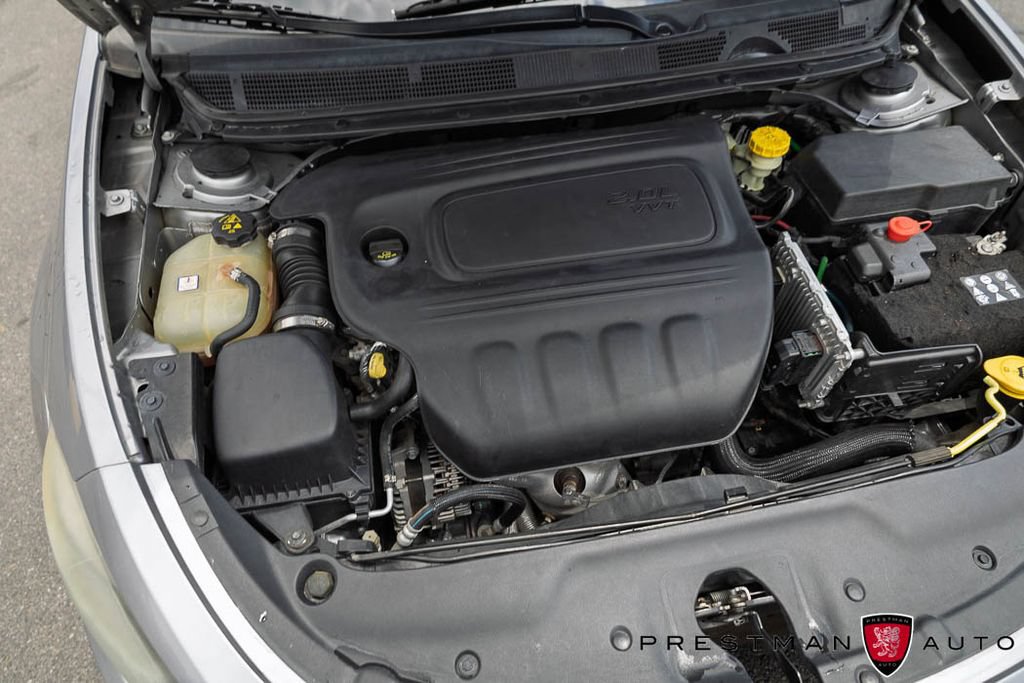 Used 2016 Dodge Dart SXT FWD image 19