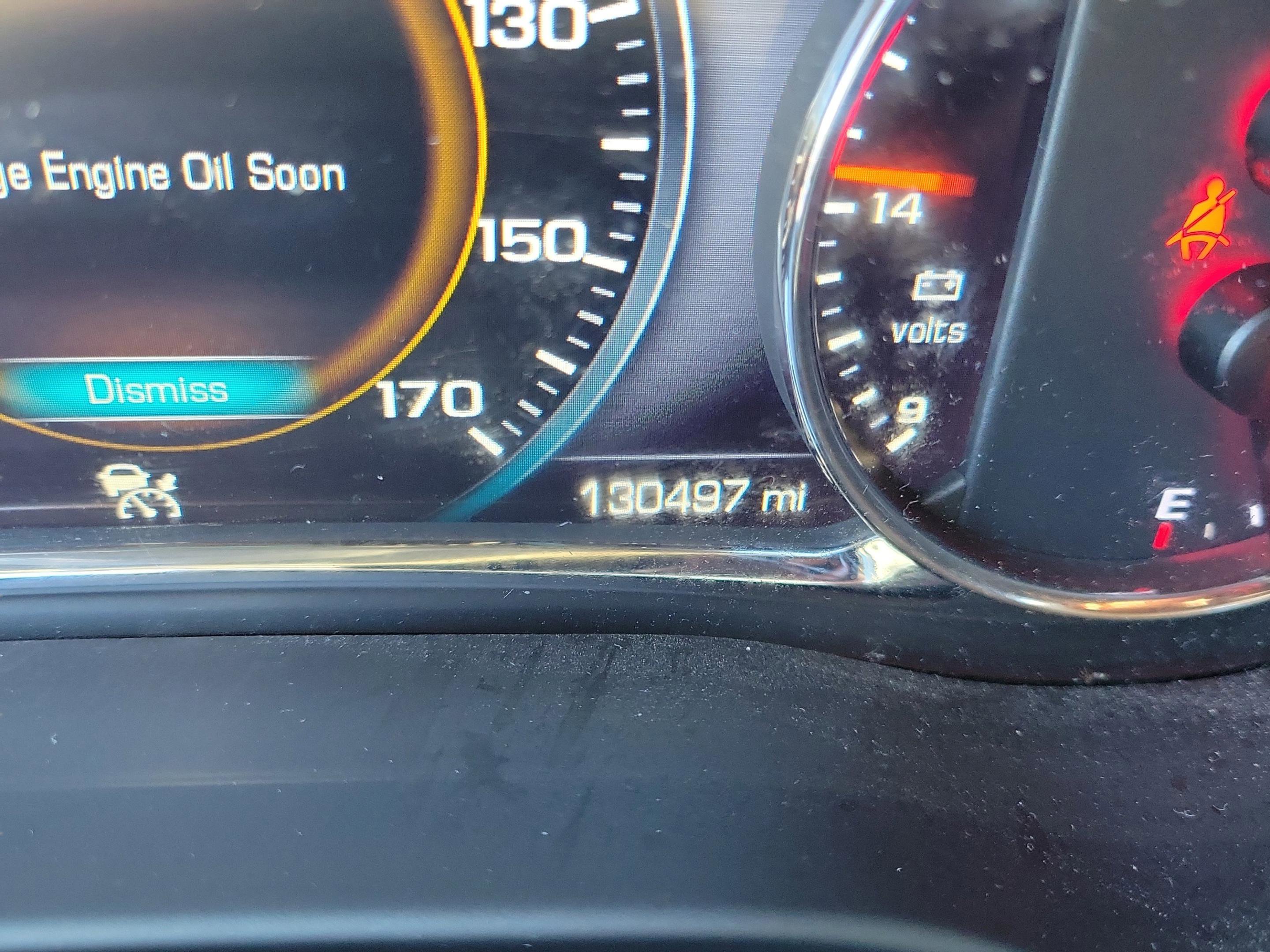 Used 2018 GMC Acadia Denali w/ Technology Package FWD image 26