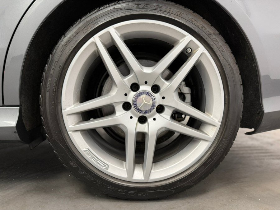 Used 2016 Mercedes-Benz E 350 4MATIC Sedan w/ Premium Package image 66