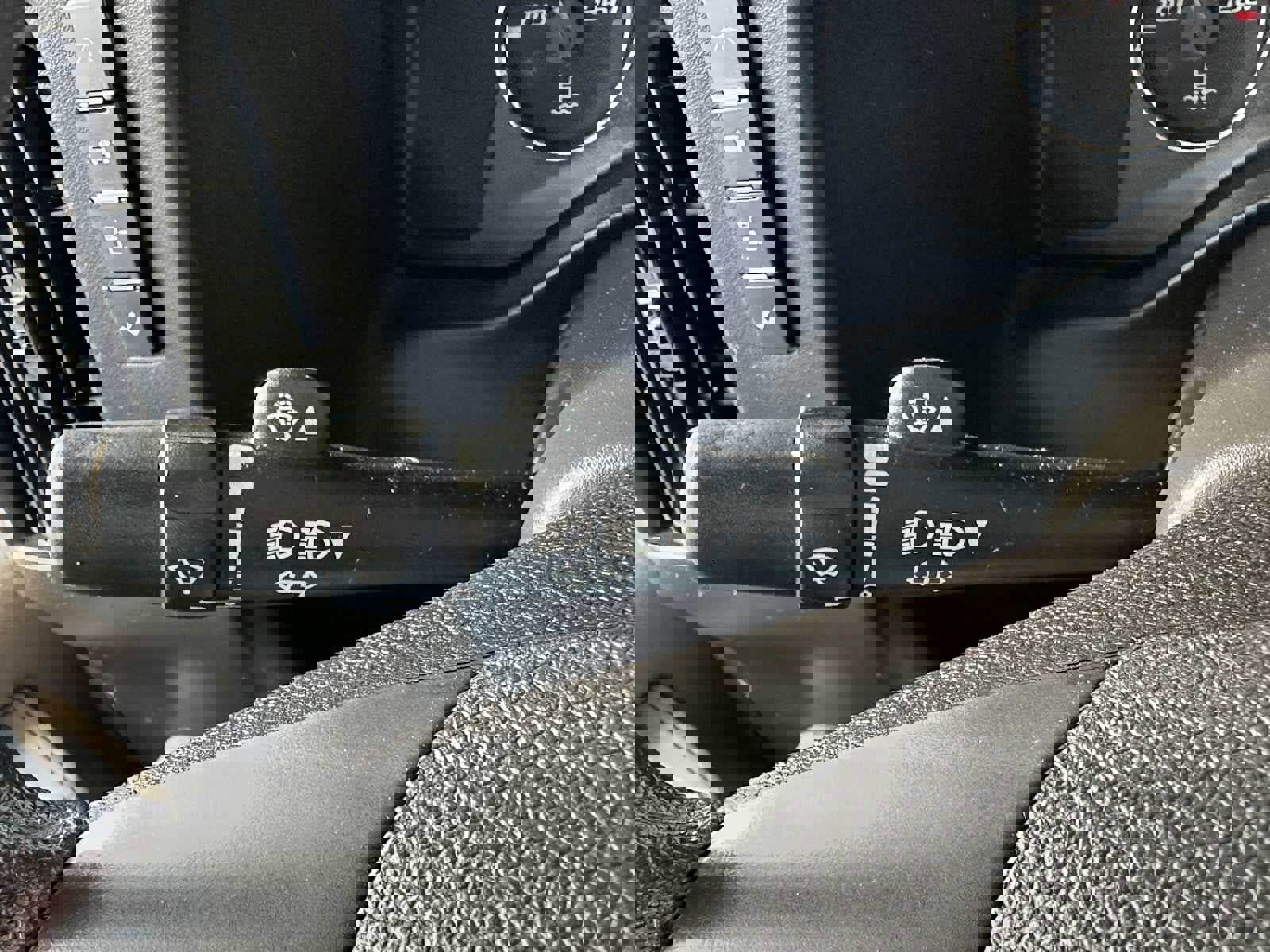 Used 2014 Chevrolet Express 4500 w/ RV Package image 45