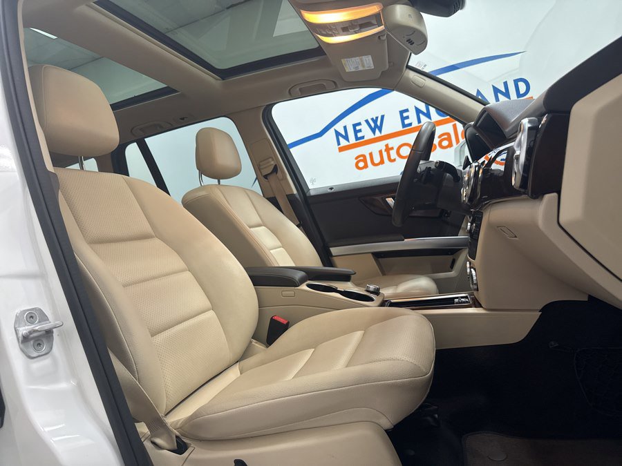 Used 2015 Mercedes-Benz GLK 350 4MATIC image 24