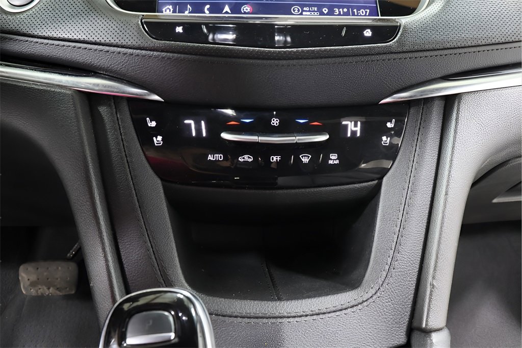 Used 2023 Cadillac XT5 Premium Luxury image 10