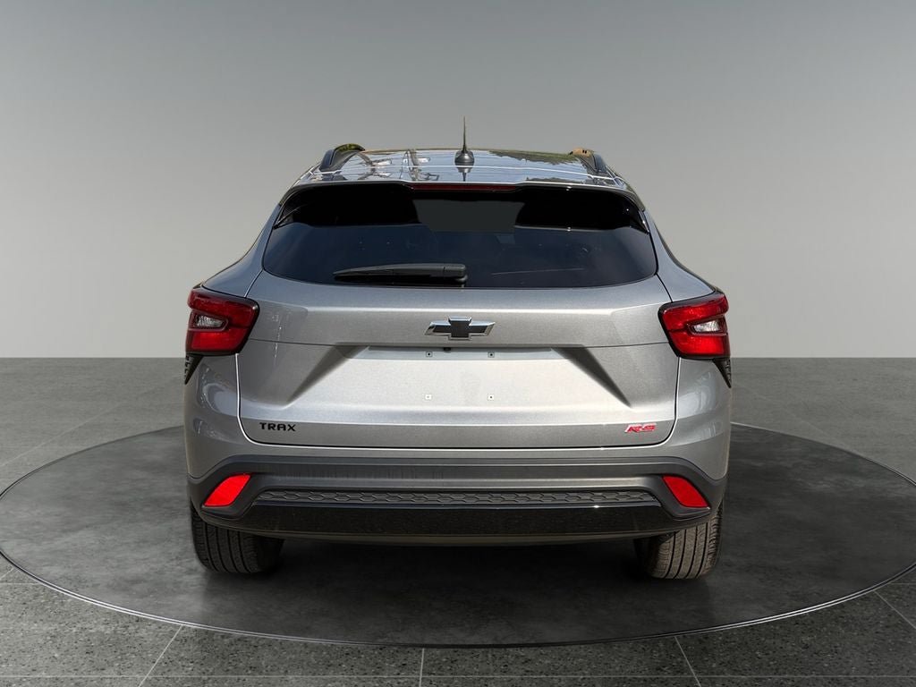 Used 2024 Chevrolet Trax RS w/ Driver Confidence Package FWD image 8
