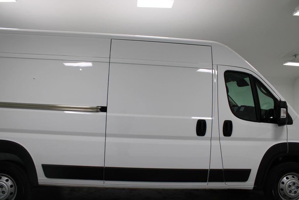 Used 2023 RAM ProMaster 2500 FWD image 11