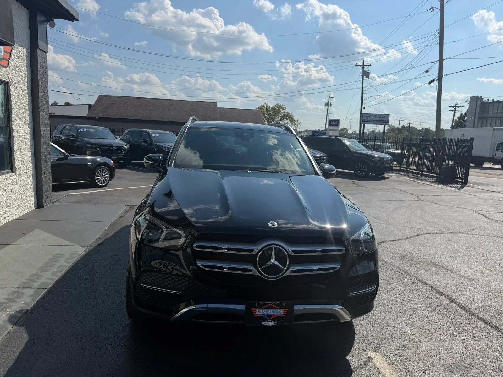 Used 2021 Mercedes-Benz GLE 350 4MATIC w/ Premium Package image 12