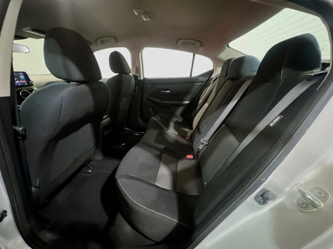 Used 2021 Nissan Sentra SV FWD image 16