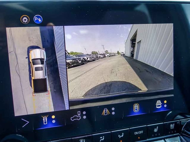 New 2026 Chevrolet Colorado ZR2 w/ Technology Package AWD/4WD image 26
