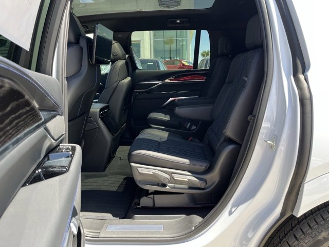 New 2026 Cadillac Escalade IQL Sport 1 w/ LPO, ONYX Package image 22