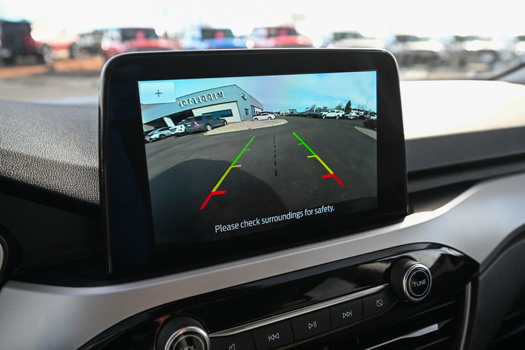 Certified 2022 Ford Escape SE w/ SE Sport Appearance Package AWD/4WD image 36