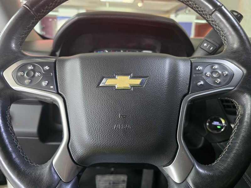 Used 2015 Chevrolet Tahoe LTZ AWD/4WD image 28