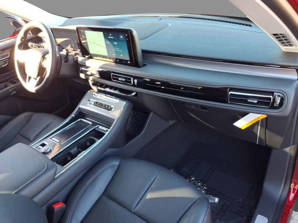 New 2026 Lincoln Nautilus Reserve w/ Jet Appearance Package image 11