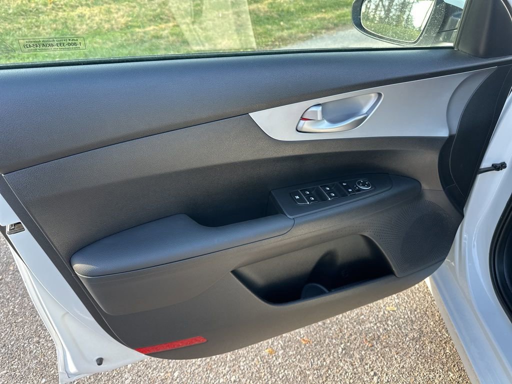 Certified 2024 Kia Forte LXS image 11