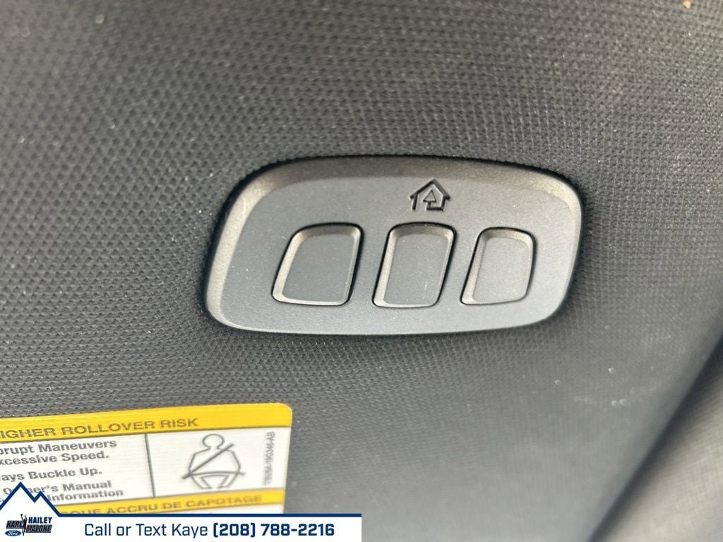 Used 2025 Ford F150 Lariat image 40