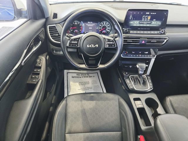 Used 2023 Kia Seltos SX image 7