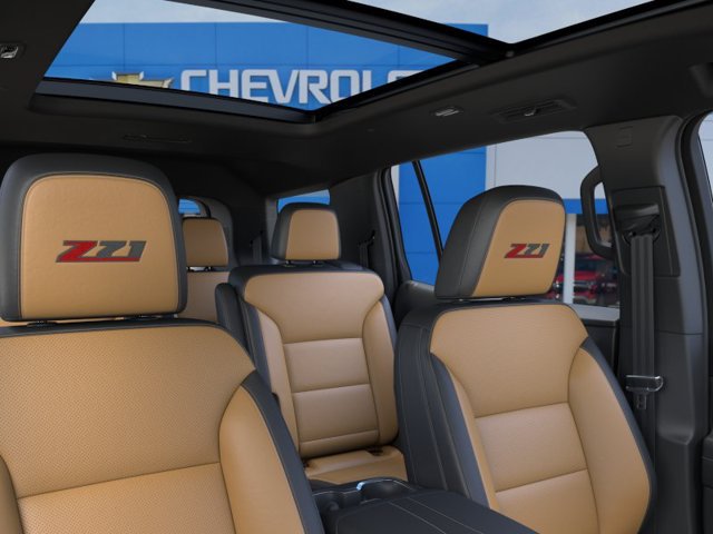 New 2027 Chevrolet Traverse Z71 w/ Enhanced Driving Package AWD/4WD image 26