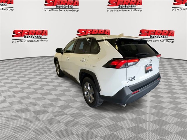 Used 2025 Toyota RAV4 XLE image 7