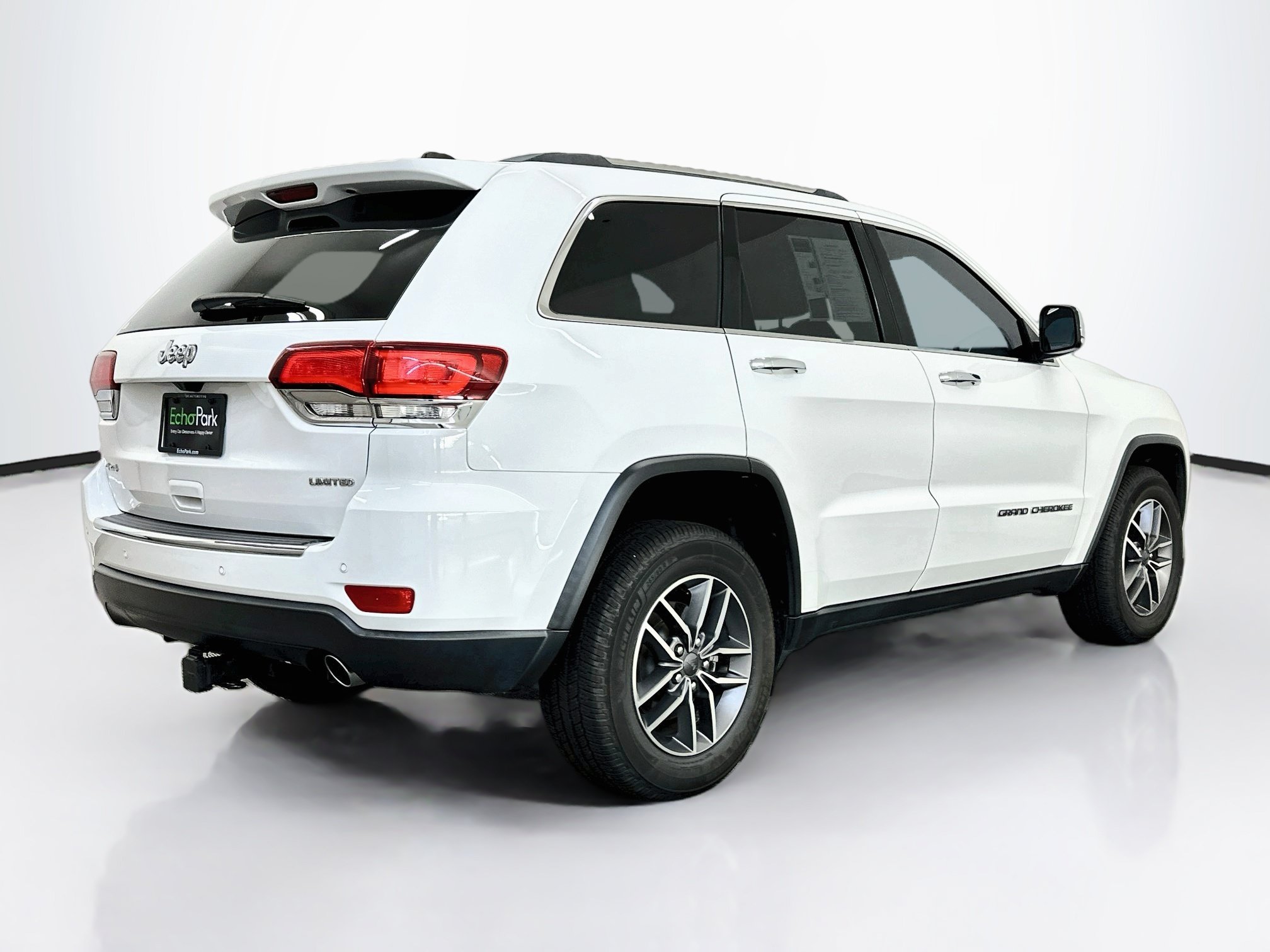 Used 2021 Jeep Grand Cherokee Limited AWD/4WD image 9