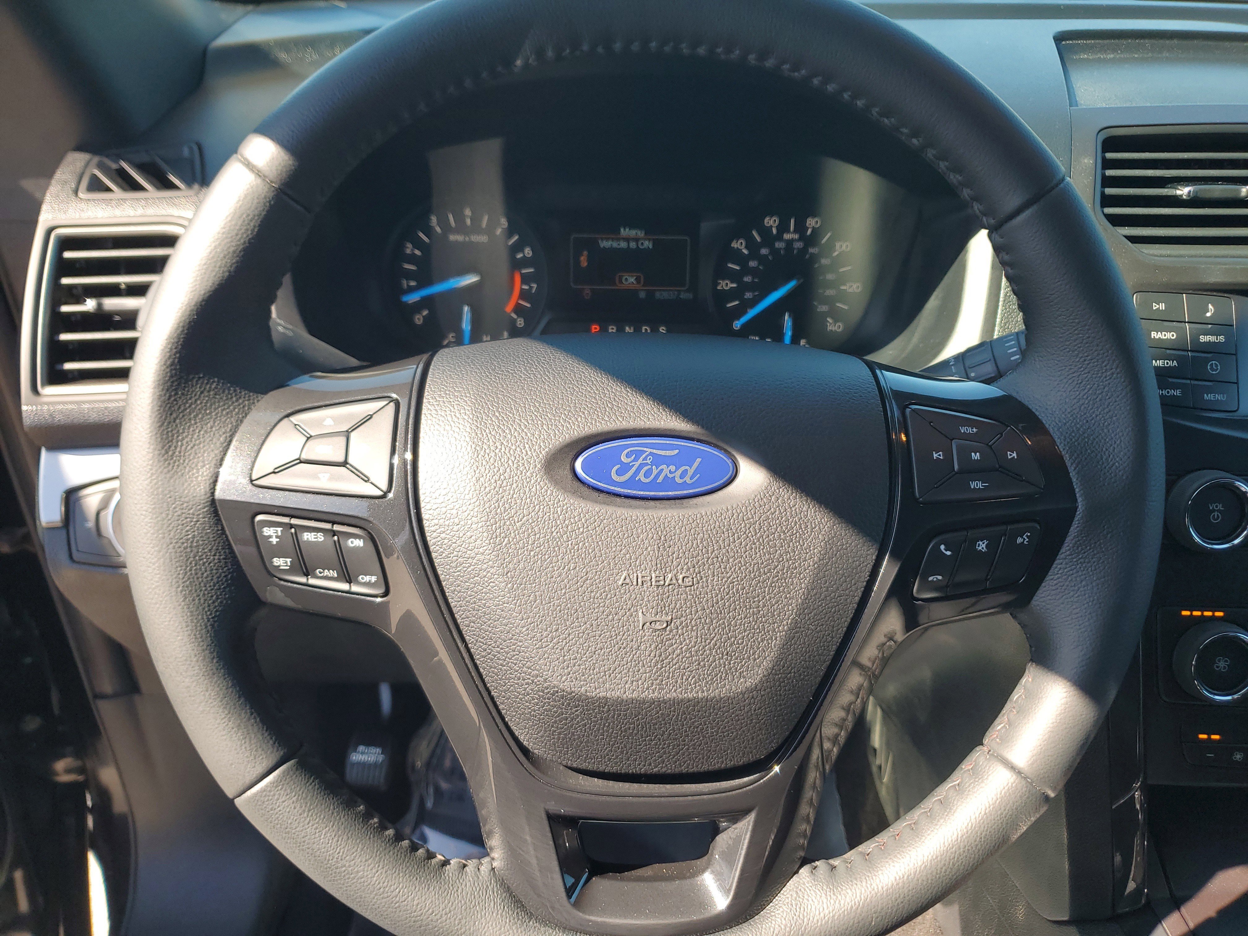 Used 2019 Ford Explorer XLT image 26