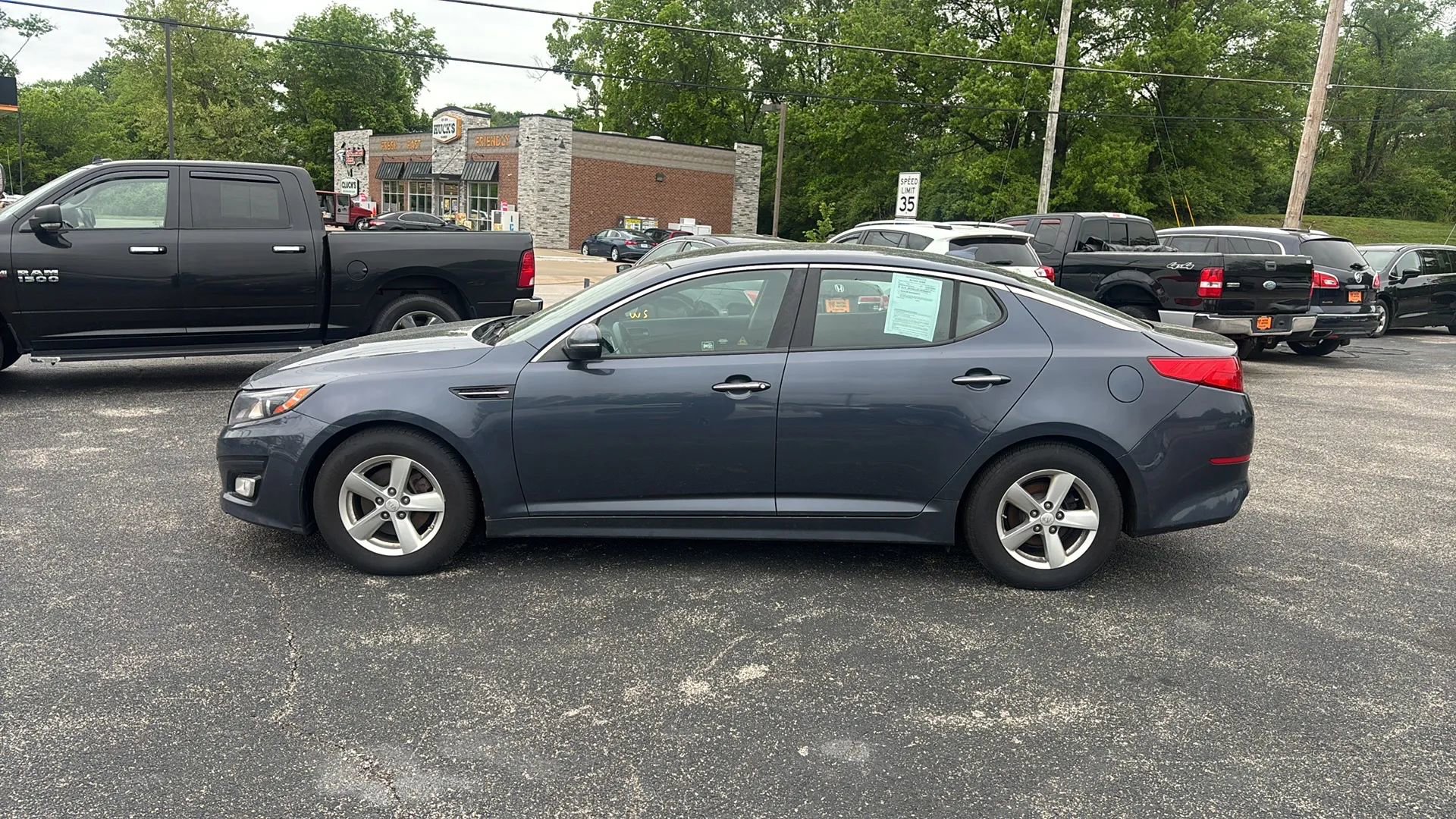 Used 2015 Kia Optima LX FWD image 2
