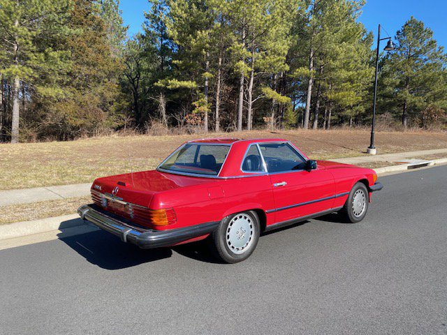 Used 1988 Mercedes-Benz 560 SL image 19