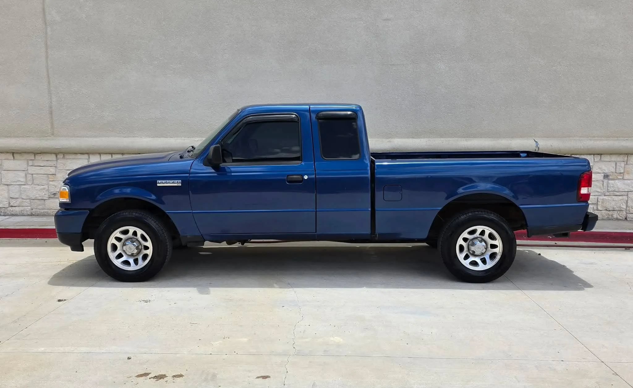 Used 2010 Ford Ranger Sport RWD image 3