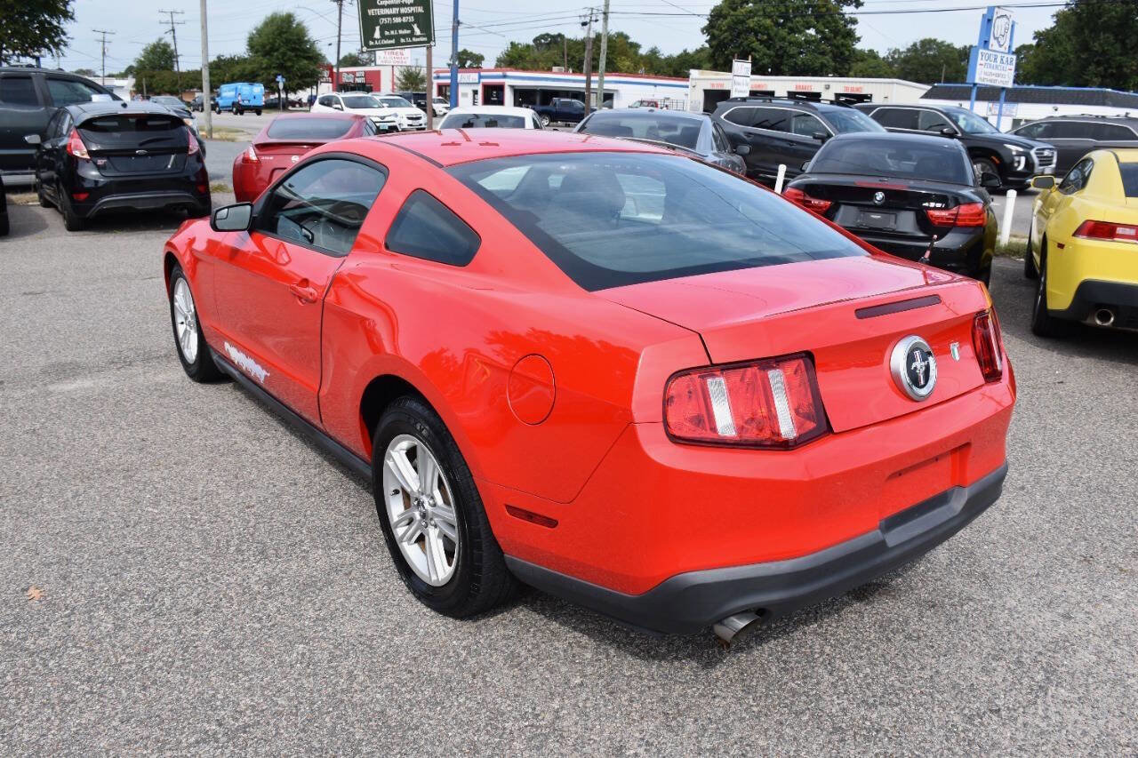 Used 2012 Ford Mustang Coupe image 7