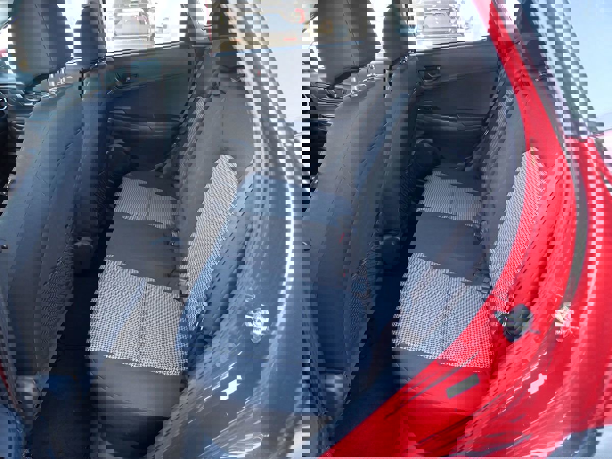 Used 2021 Hyundai Kona SEL image 24