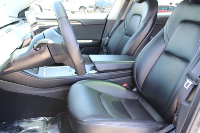 Used 2022 Tesla Model 3 Long Range AWD/4WD image 24