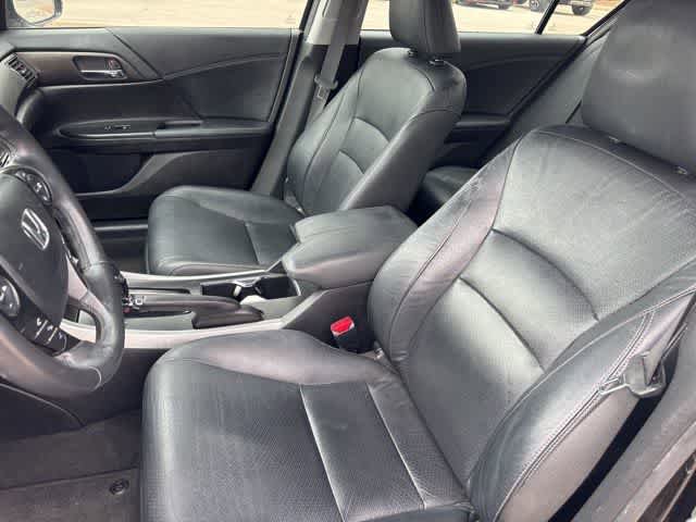 Used 2013 Honda Accord Touring image 11