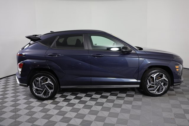 Used 2024 Hyundai Kona N Line image 9