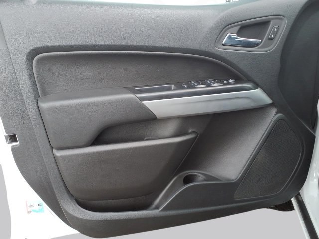 Used 2022 Chevrolet Colorado LT w/ Safety Package AWD/4WD image 10