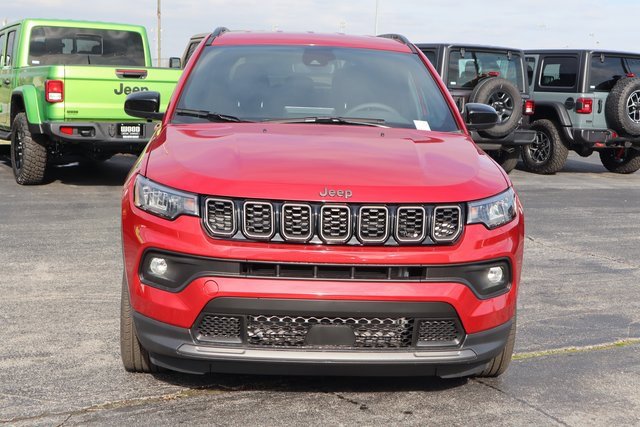 New 2026 Jeep Compass Latitude image 16